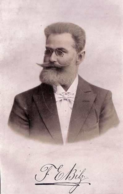 Porträt mit Unterschrift von Friedrich Eduard Bilz